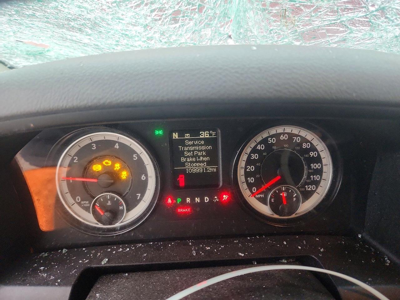 2017 RAM 1500 ST photo 17