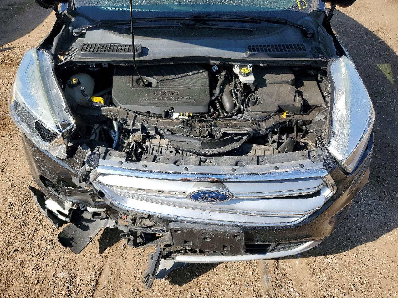 2017 FORD ESCAPE SE photo 21