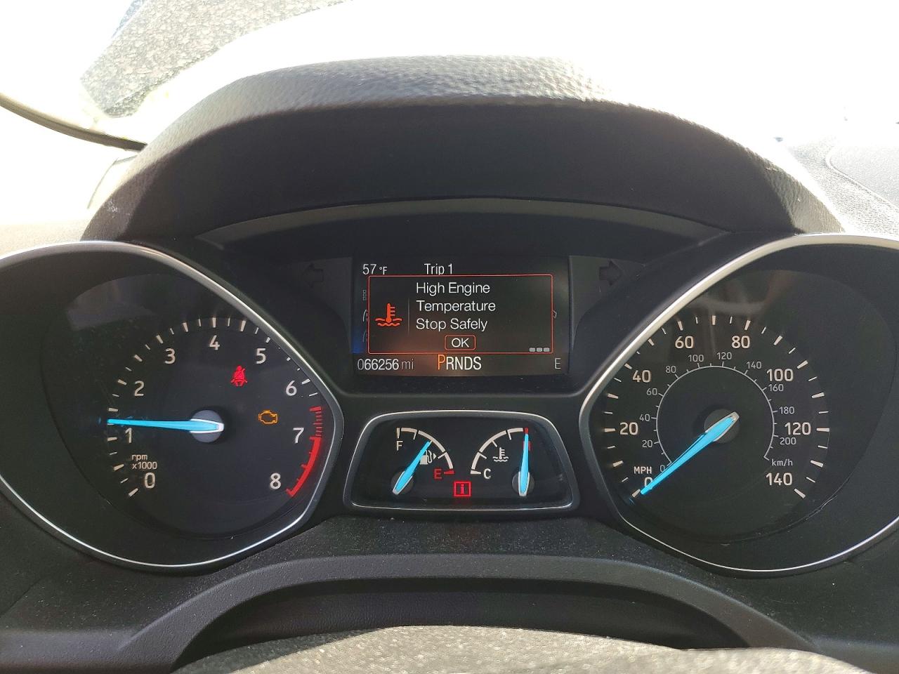 2017 FORD ESCAPE SE photo 17