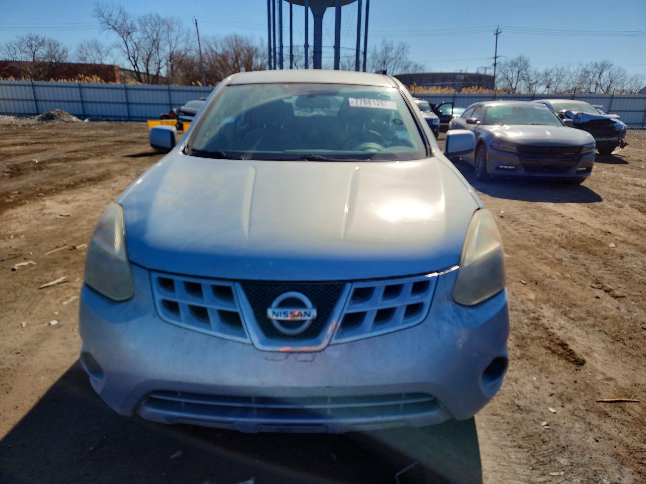 2013 NISSAN ROGUE S photo 5