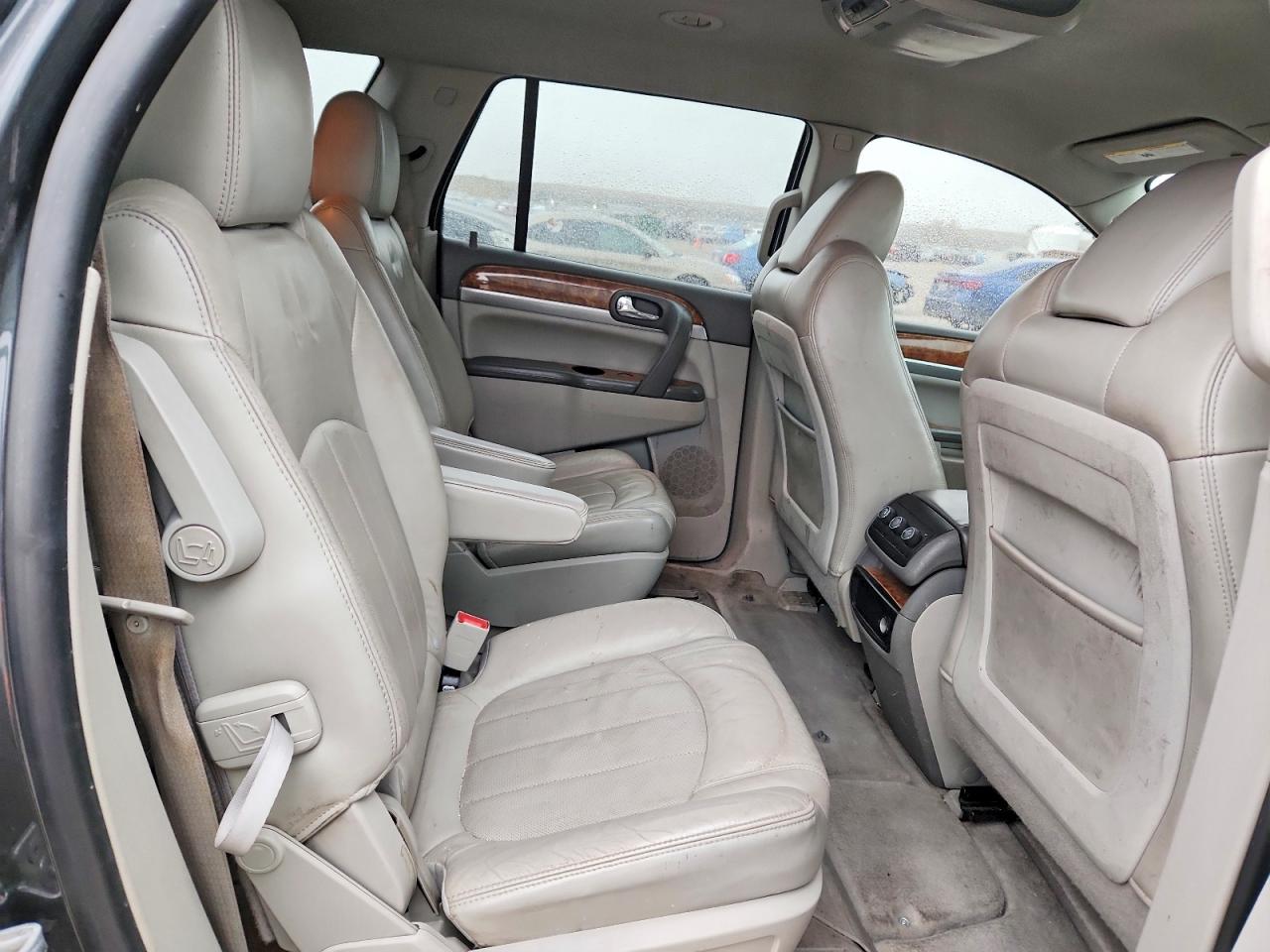 2011 BUICK ENCLAVE CXL photo 21