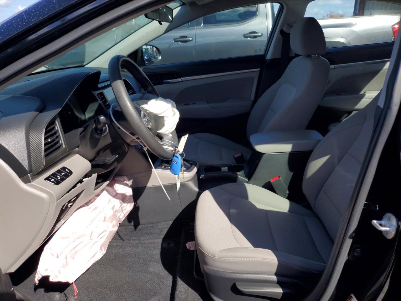 2020 HYUNDAI ELANTRA SEL photo 13