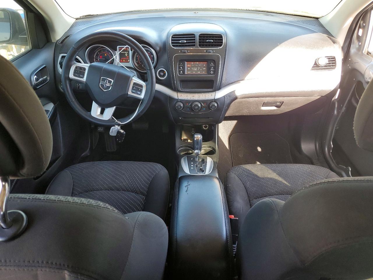 2018 DODGE JOURNEY SE photo 15