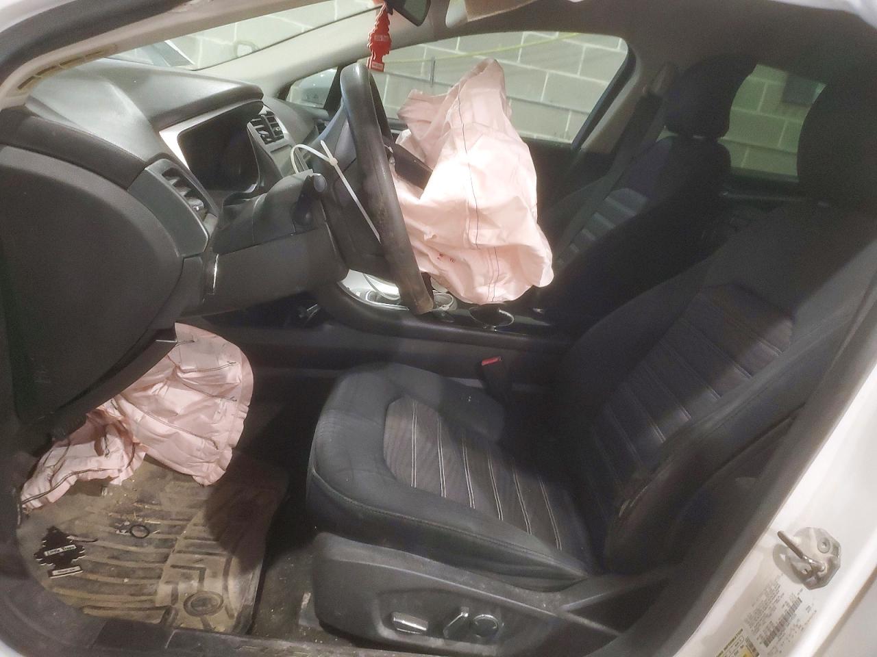 2016 FORD FUSION SE photo 7