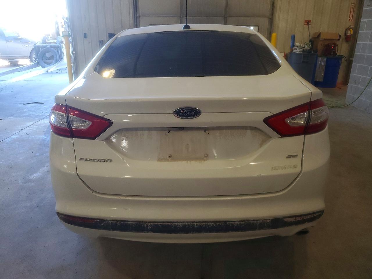 2016 FORD FUSION SE photo 6