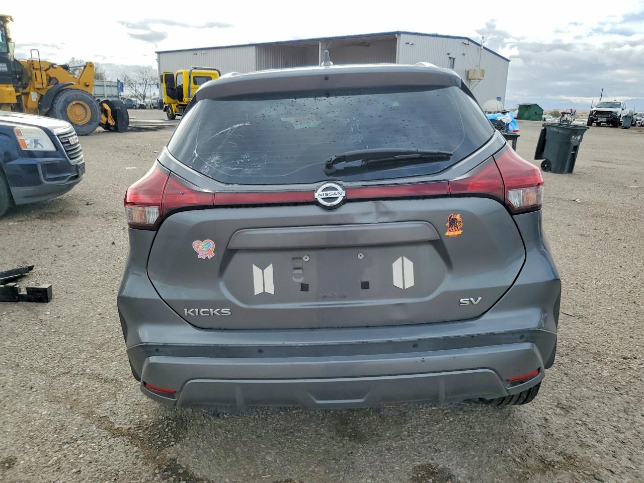 2021 NISSAN KICKS photo 16