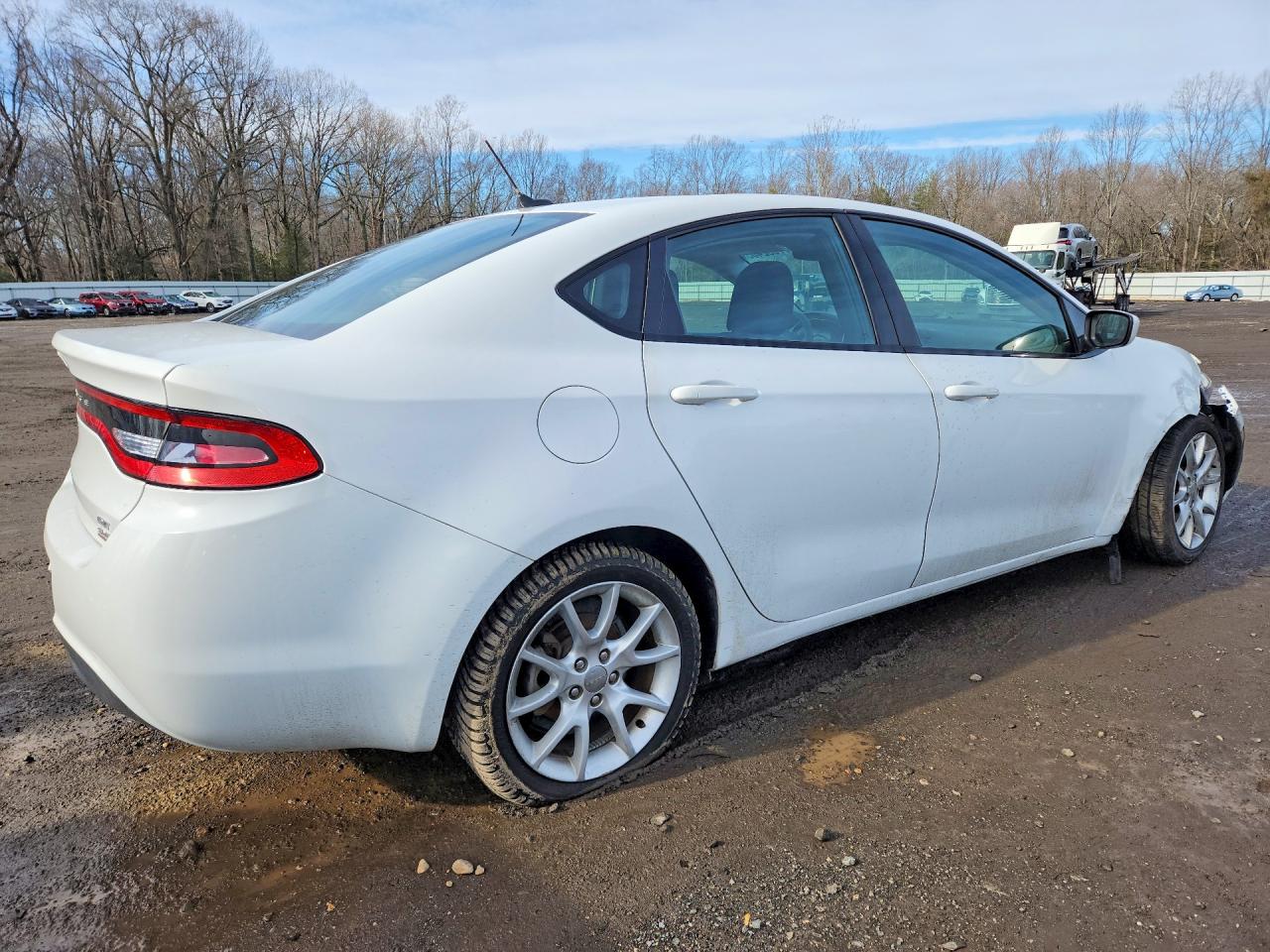 2014 DODGE DART SXT photo 5