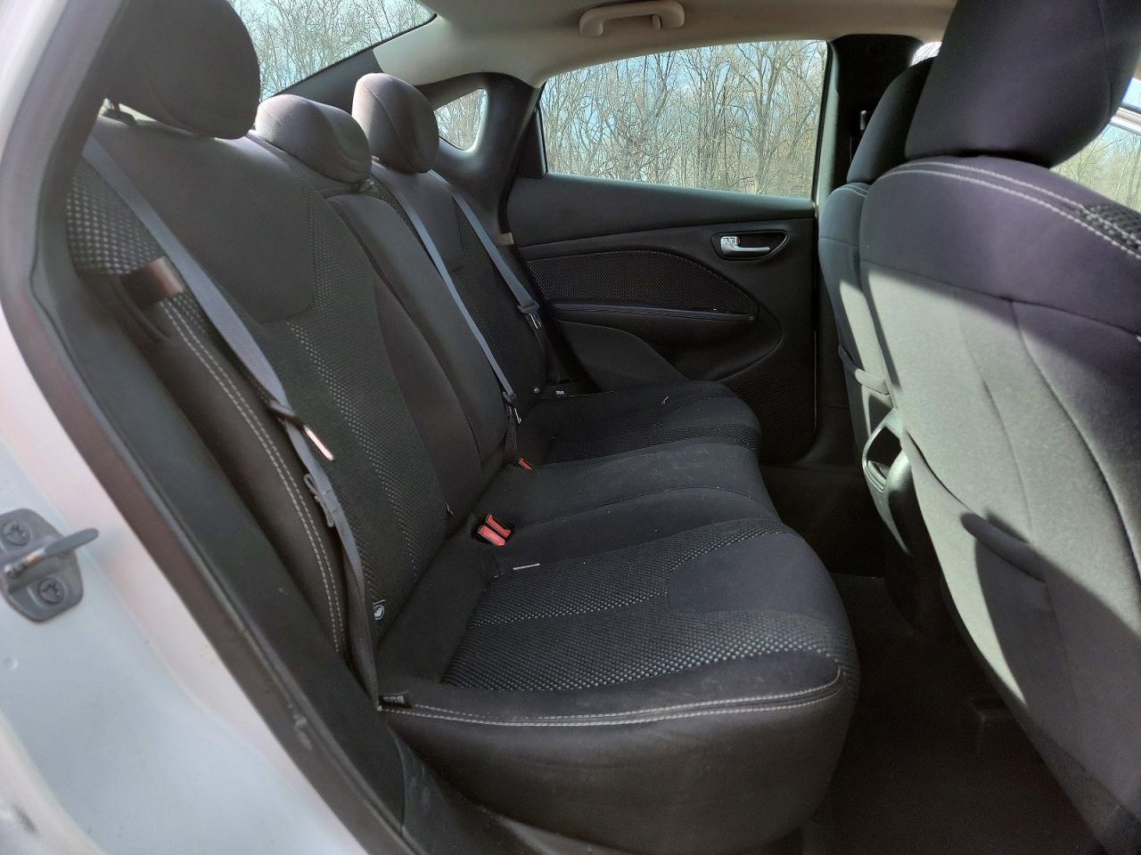 2014 DODGE DART SXT photo 19