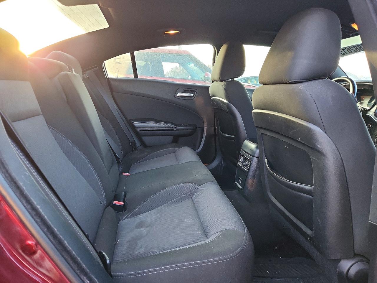 2018 DODGE CHARGER SXT photo 19
