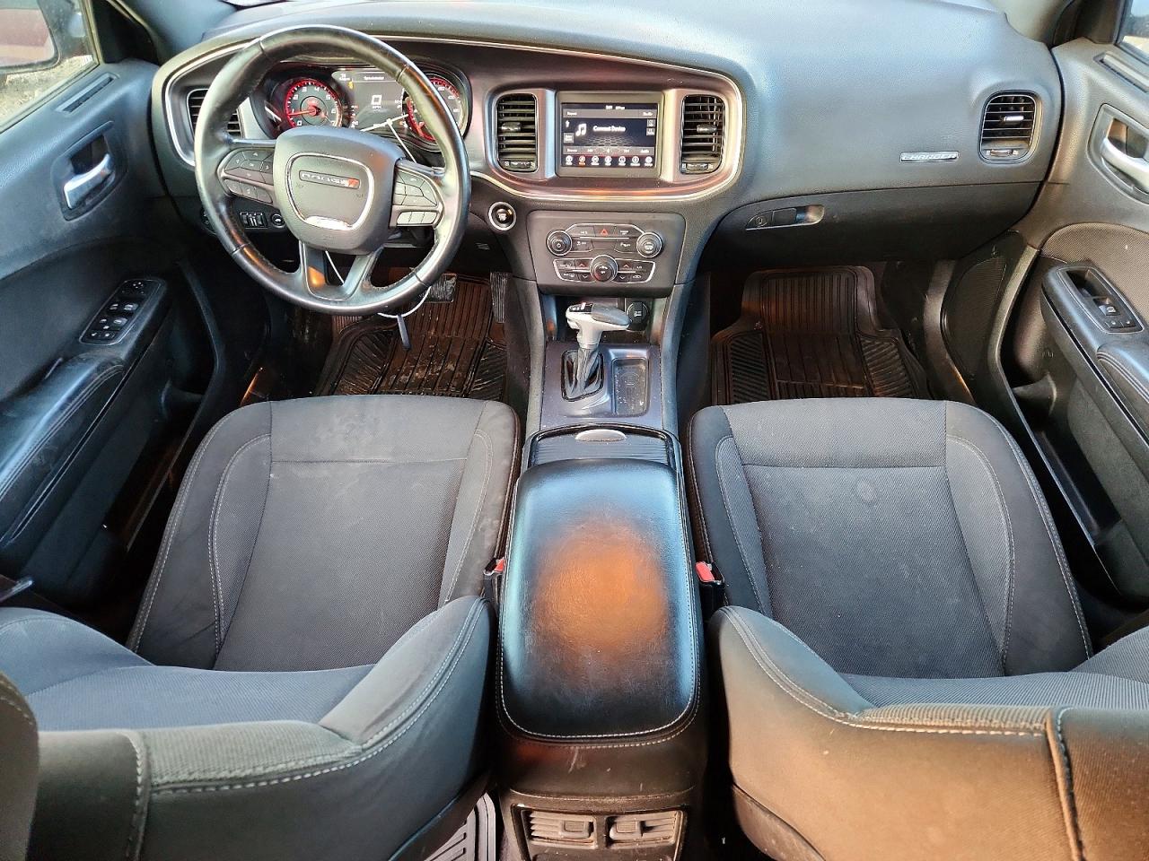 2018 DODGE CHARGER SXT photo 15