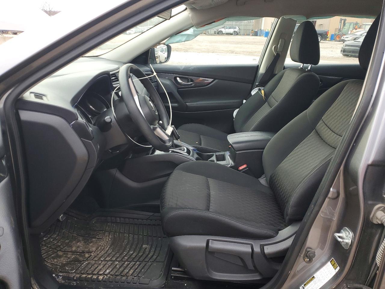 2018 NISSAN ROGUE S photo 7