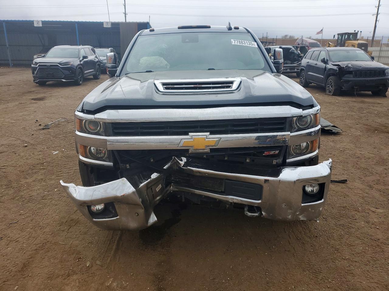 2017 CHEVROLET SILVERADO K2500 HEAVY DUTY LTZ photo 5