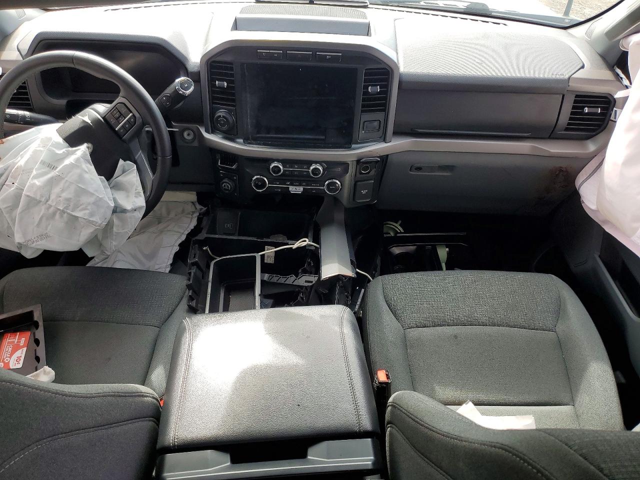 2024 FORD F150 XLT photo 15