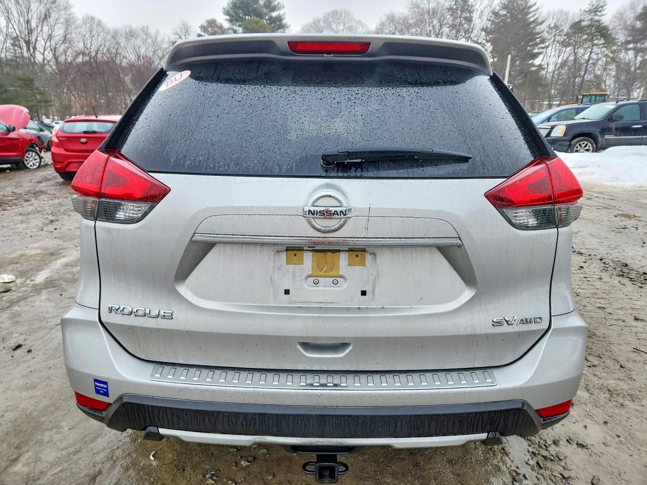 2018 NISSAN ROGUE SV photo 11