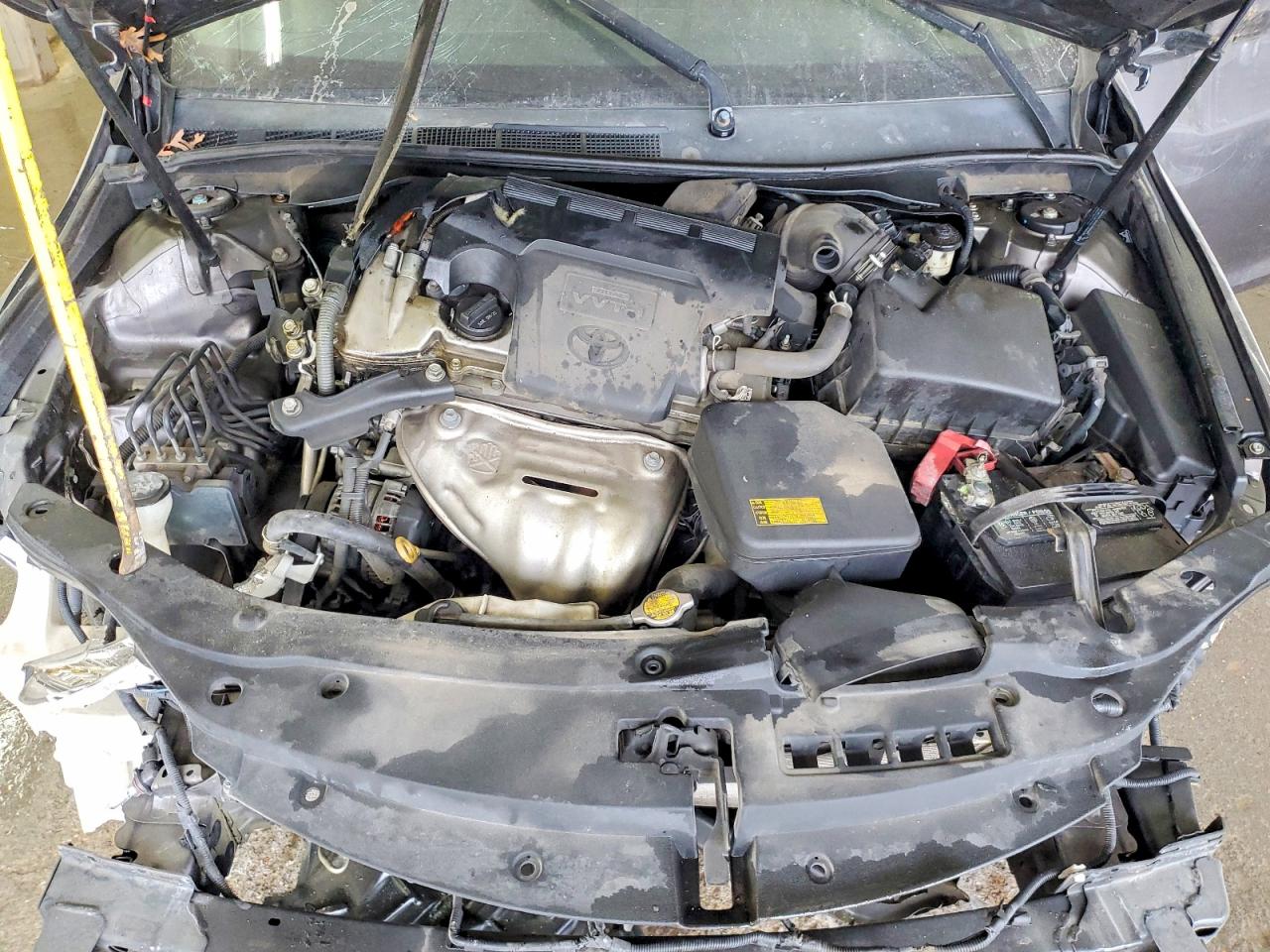 2015 TOYOTA CAMRY SE photo 11