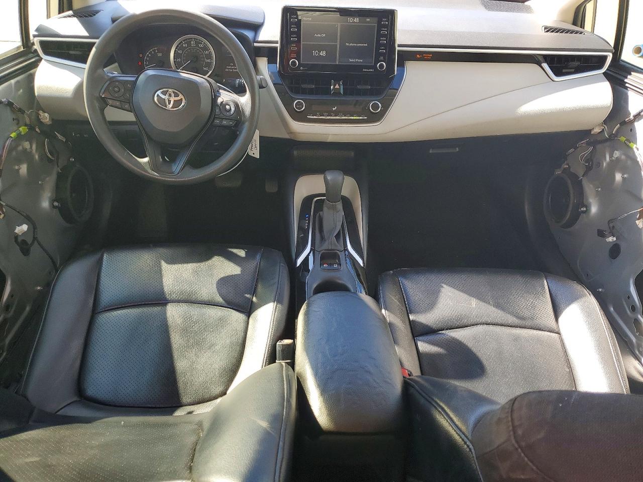 2021 TOYOTA COROLLA LE photo 8