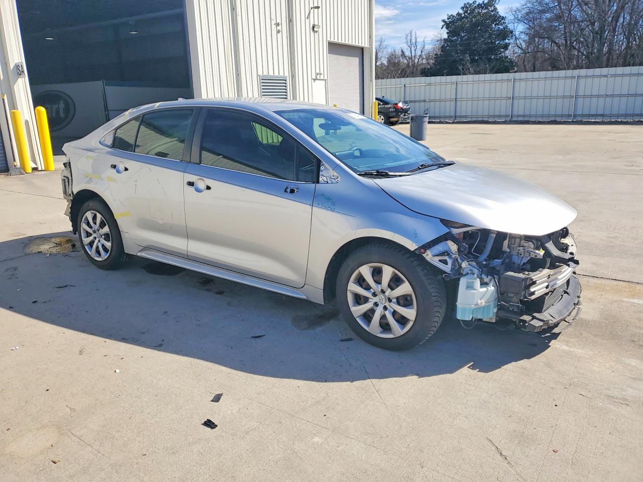 2021 TOYOTA COROLLA LE photo 4