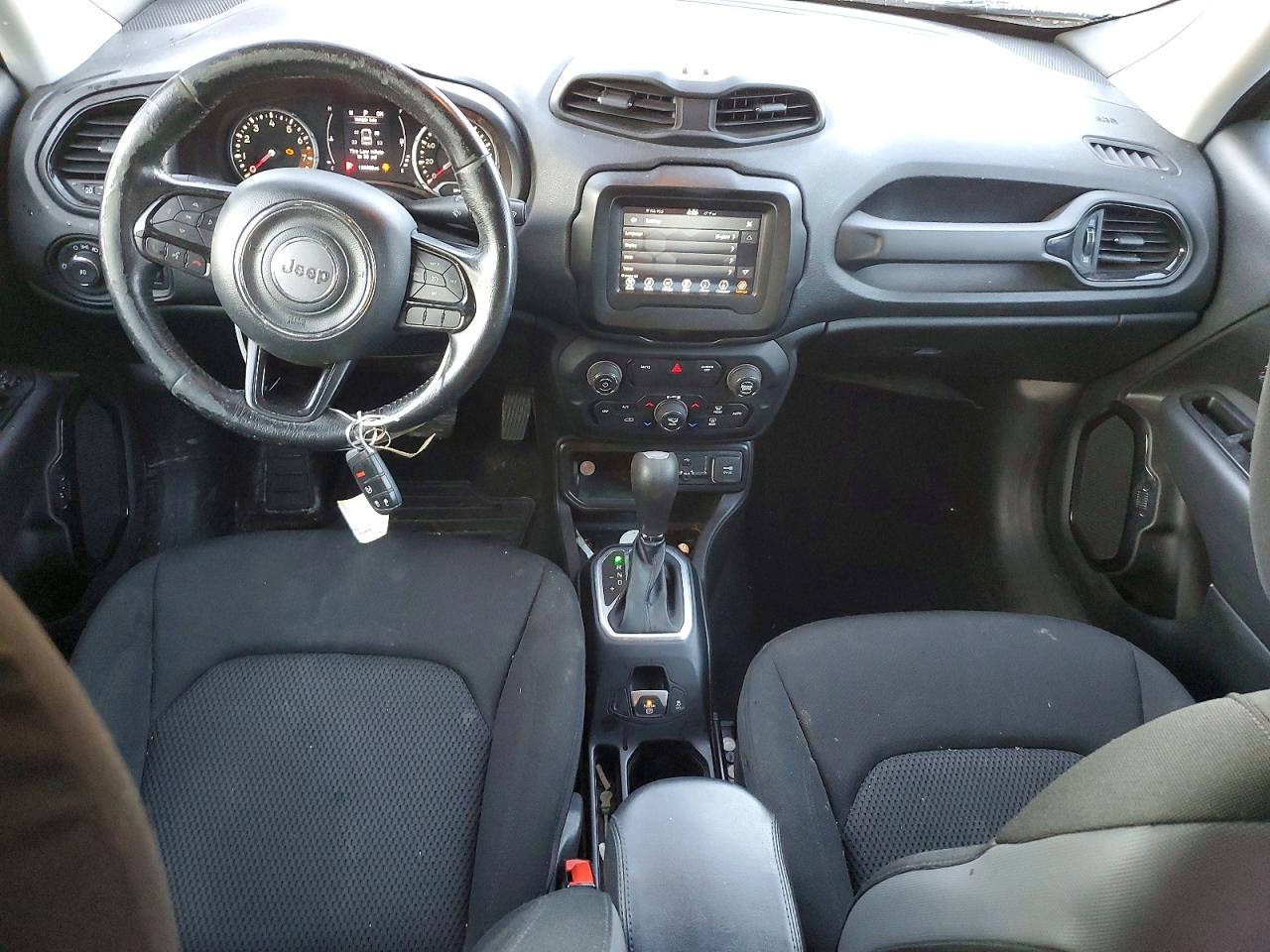 2020 JEEP RENEGADE LATITUDE photo 15