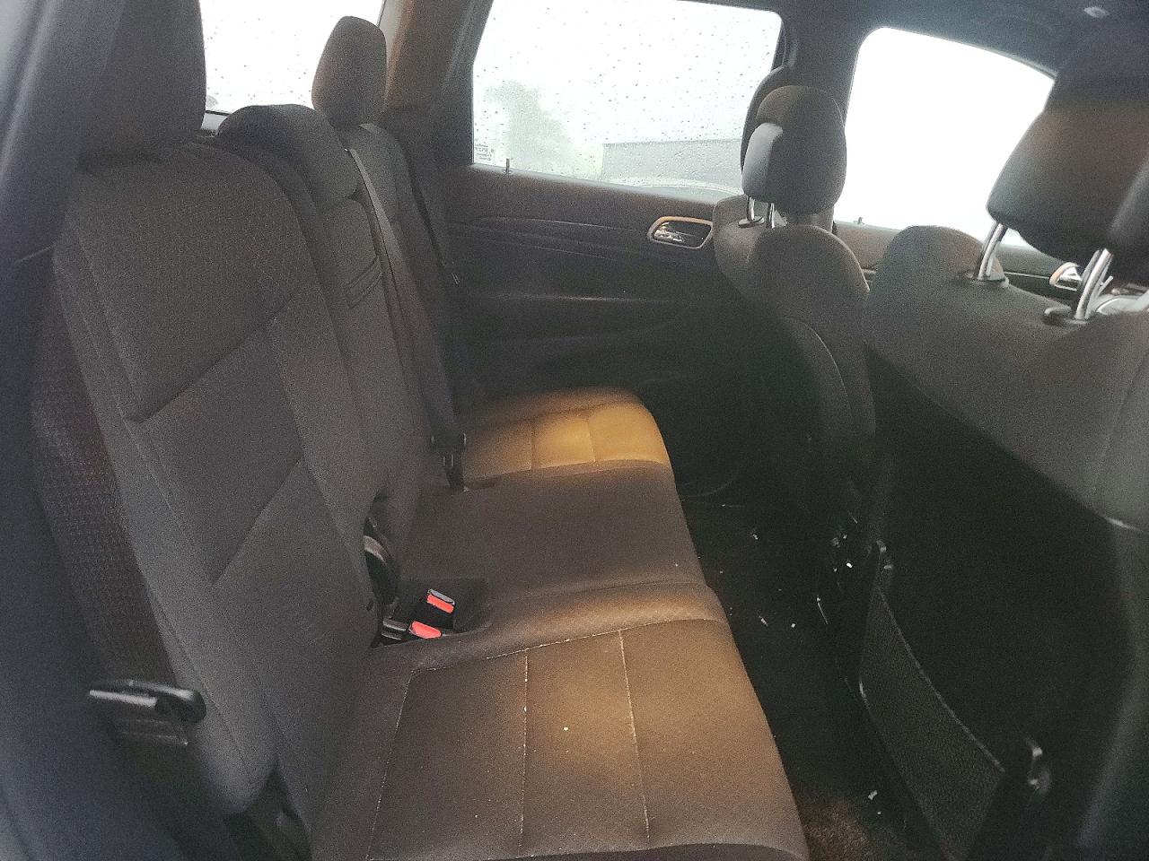2019 JEEP GRAND CHEROKEE LAREDO photo 11