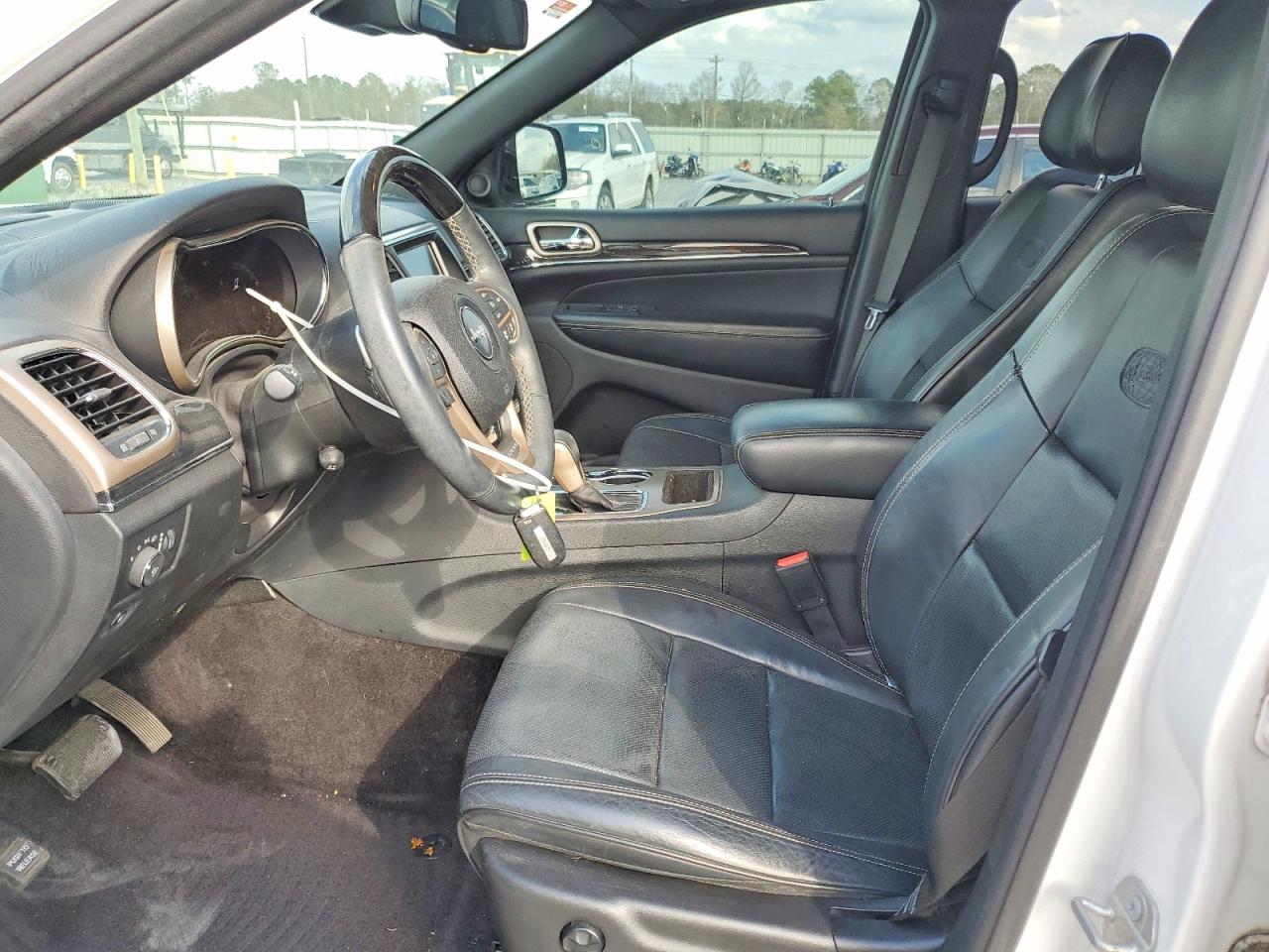 2016 JEEP GRAND CHEROKEE OVERLAND photo 7