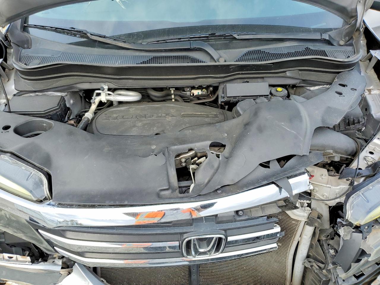2016 HONDA PILOT EXL photo 31
