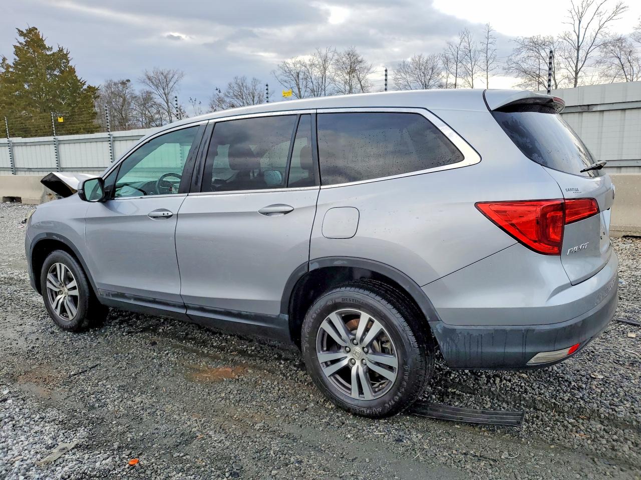 2016 HONDA PILOT EXL photo 4