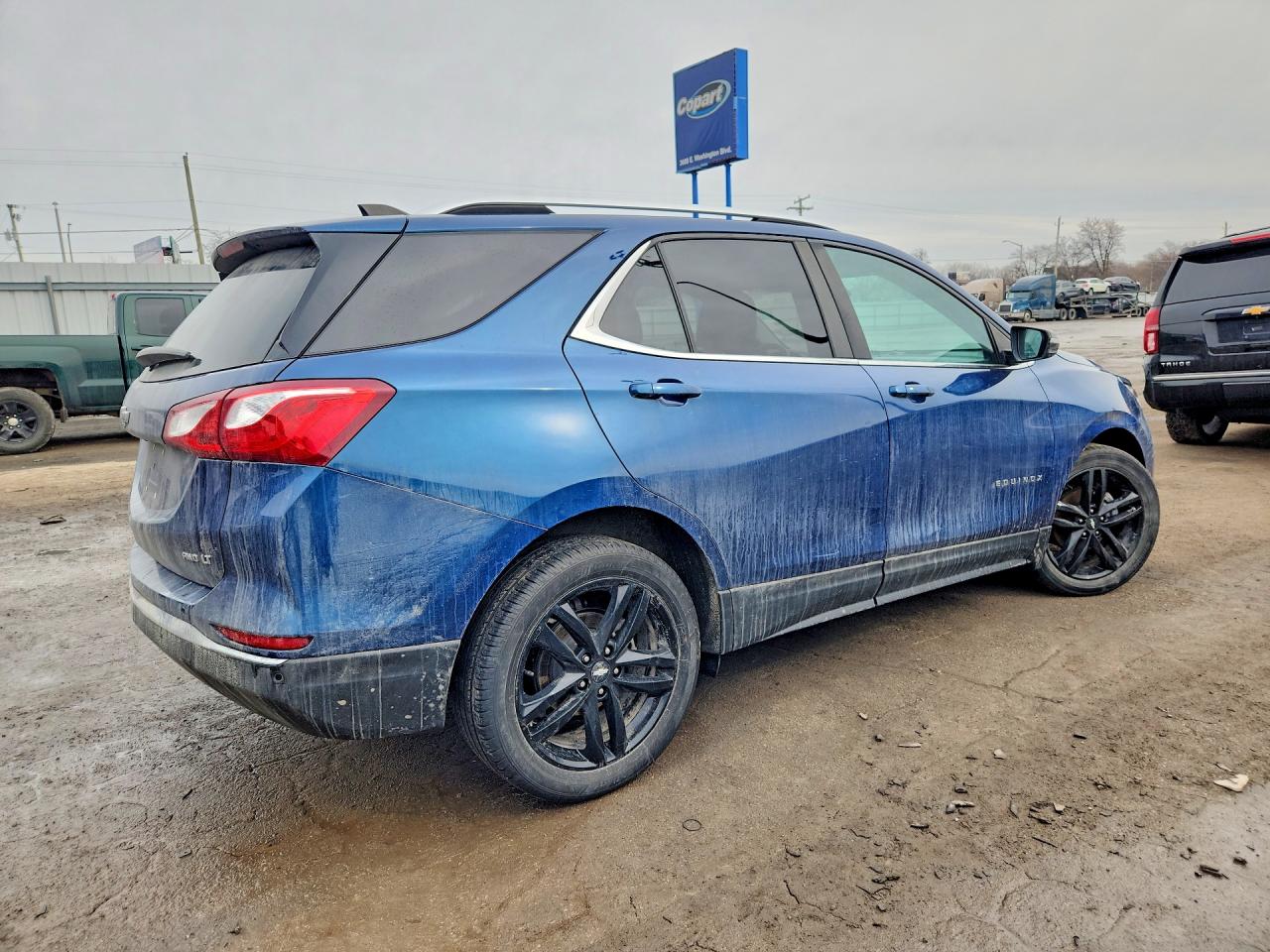 2021 CHEVROLET EQUINOX LT photo 3