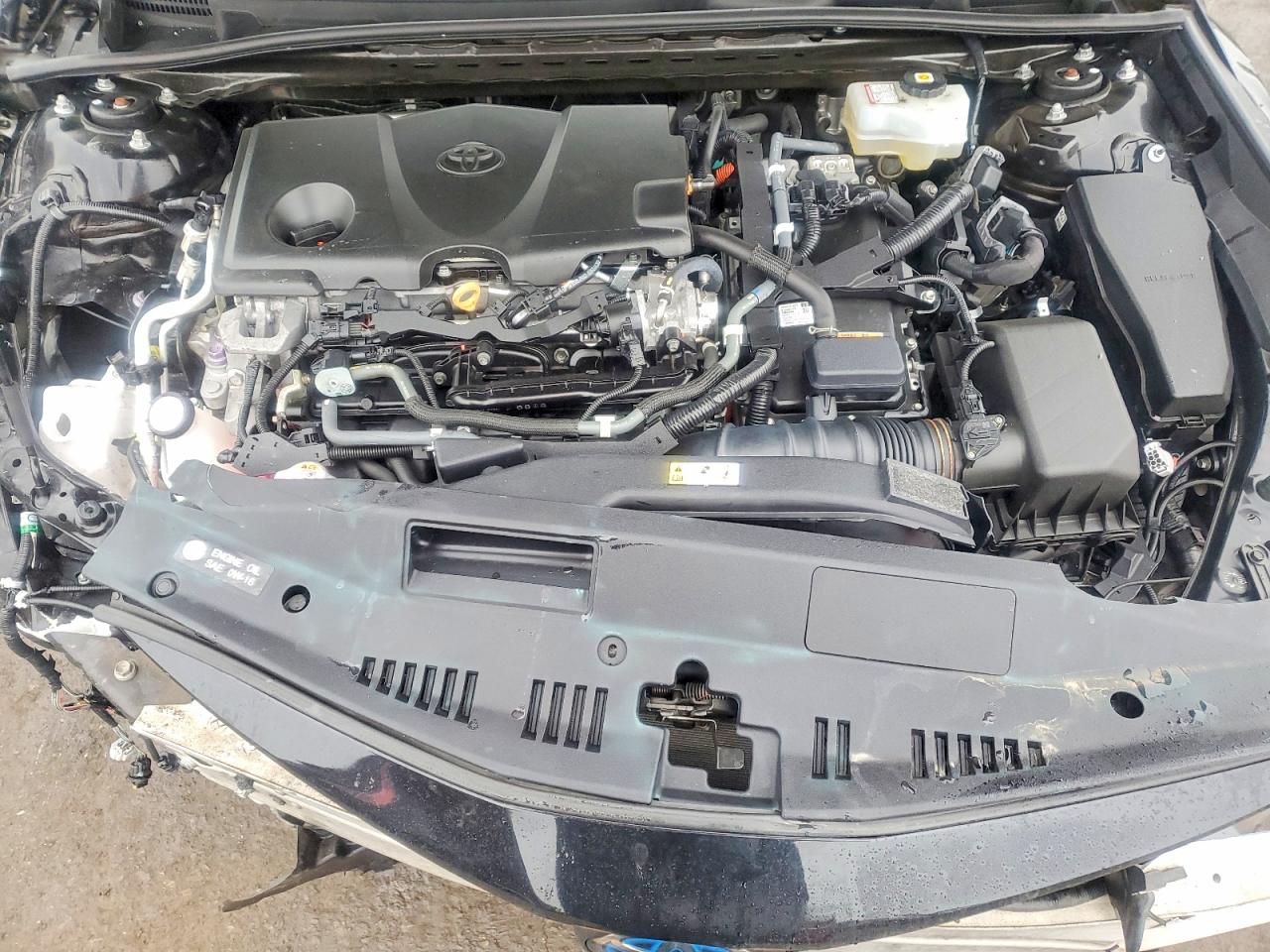 2021 TOYOTA CAMRY LE photo 11