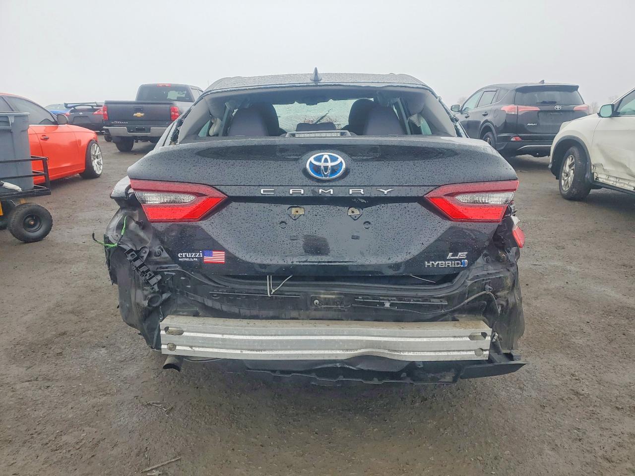 2021 TOYOTA CAMRY LE photo 6