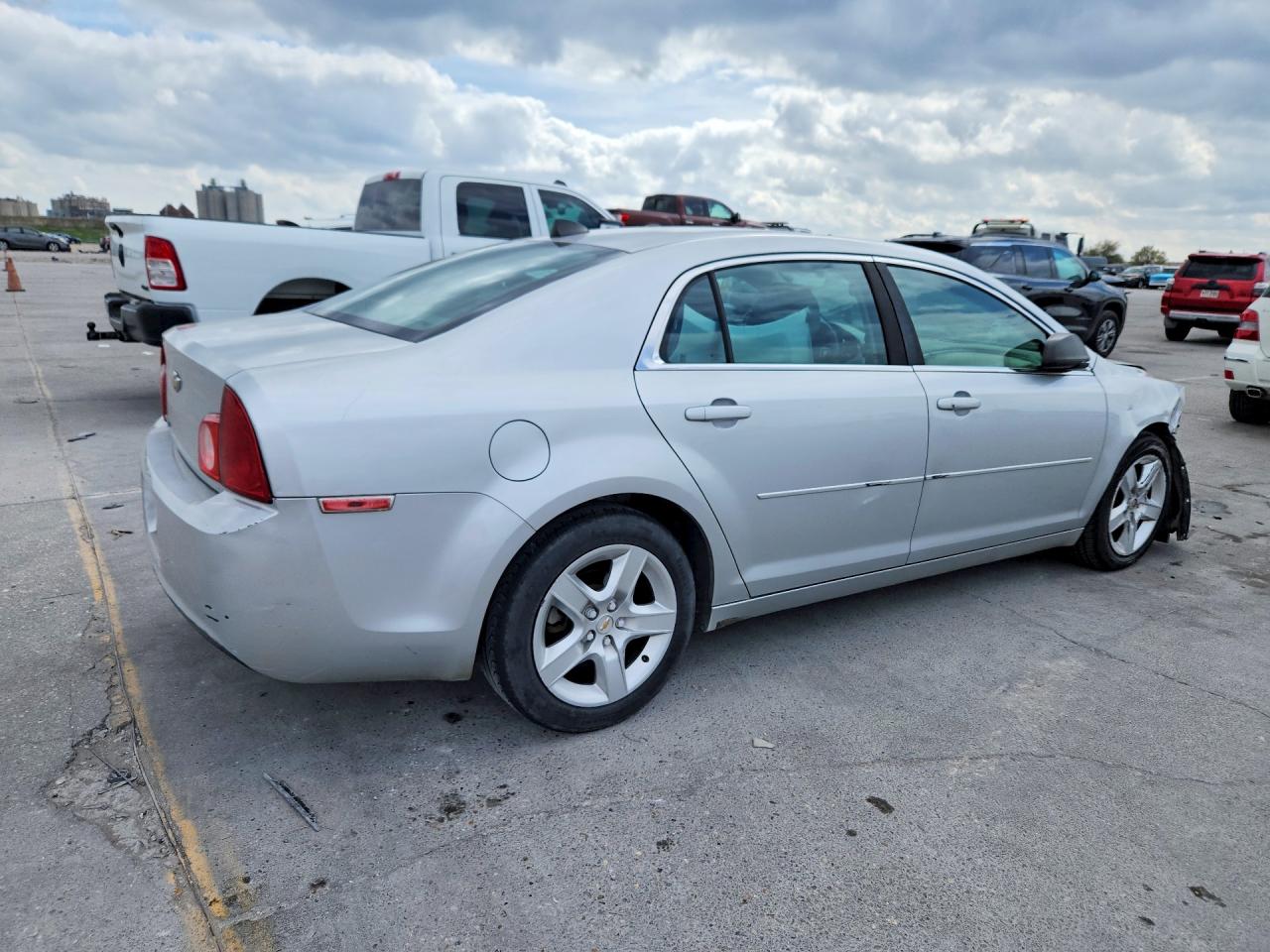2012 CHEVROLET MALIBU LS photo 3