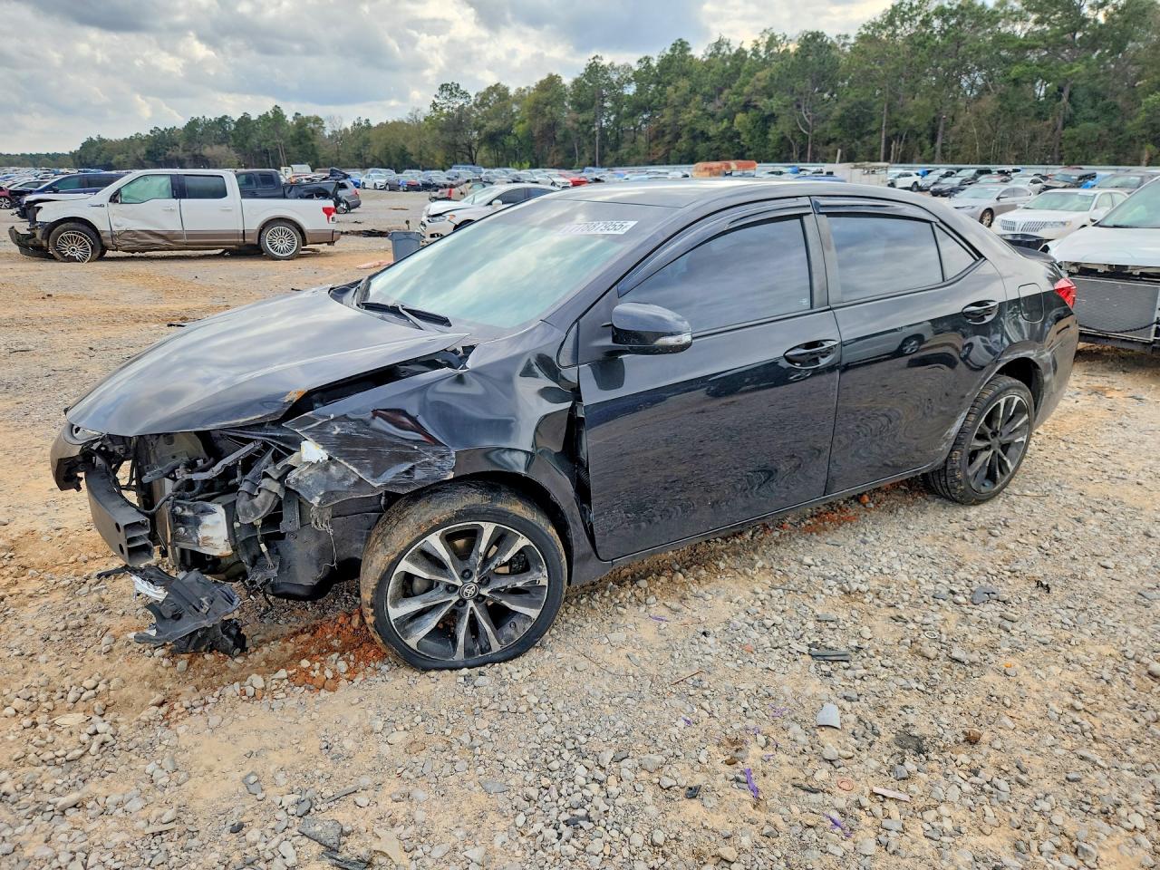 2017 TOYOTA COROLLA