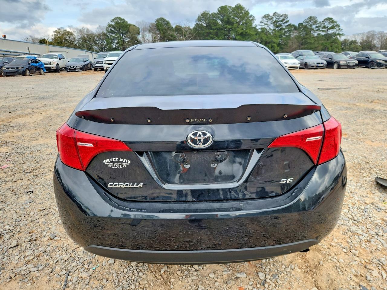 2017 TOYOTA COROLLA L photo 6
