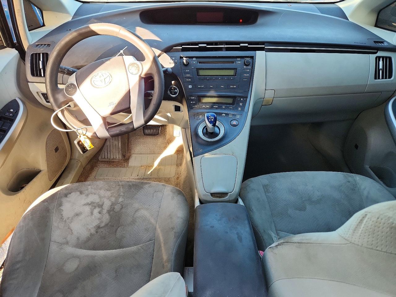 2010 TOYOTA PRIUS photo 22