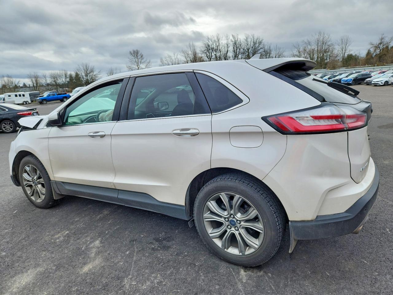 2019 FORD EDGE TITANIUM photo 2