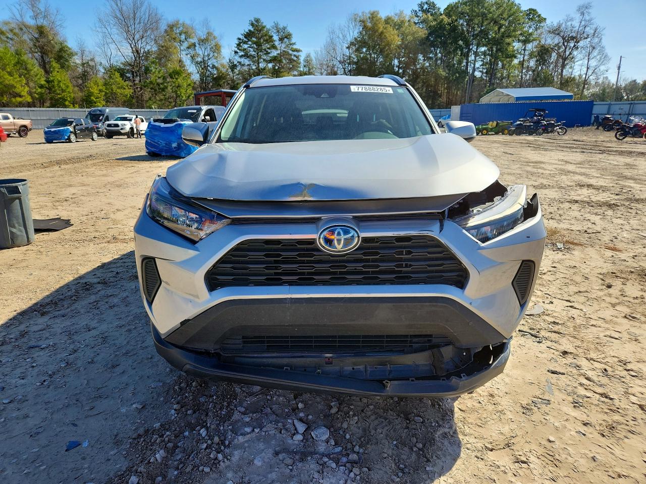 2019 TOYOTA RAV4 photo 9