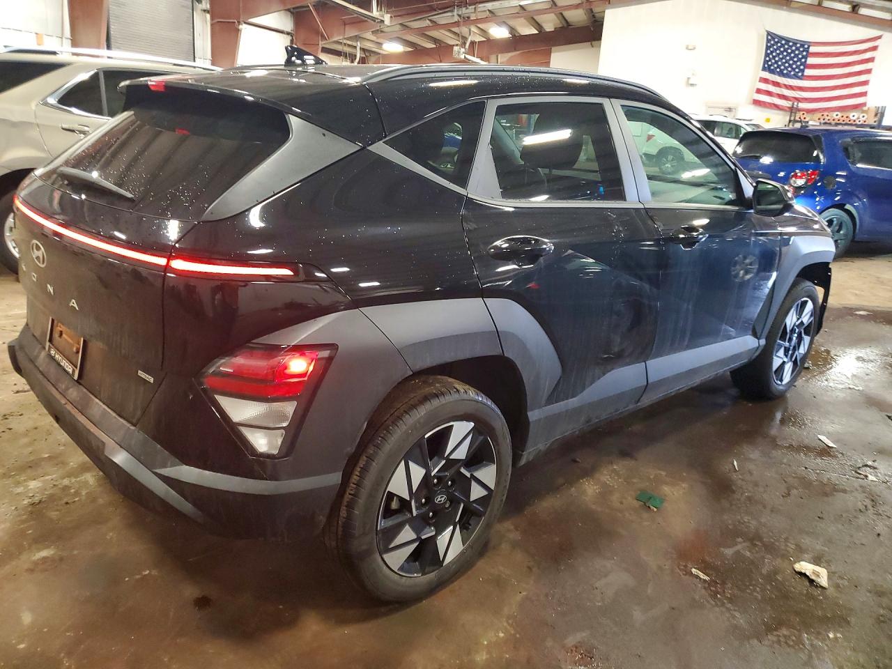 2024 HYUNDAI KONA SEL photo 5