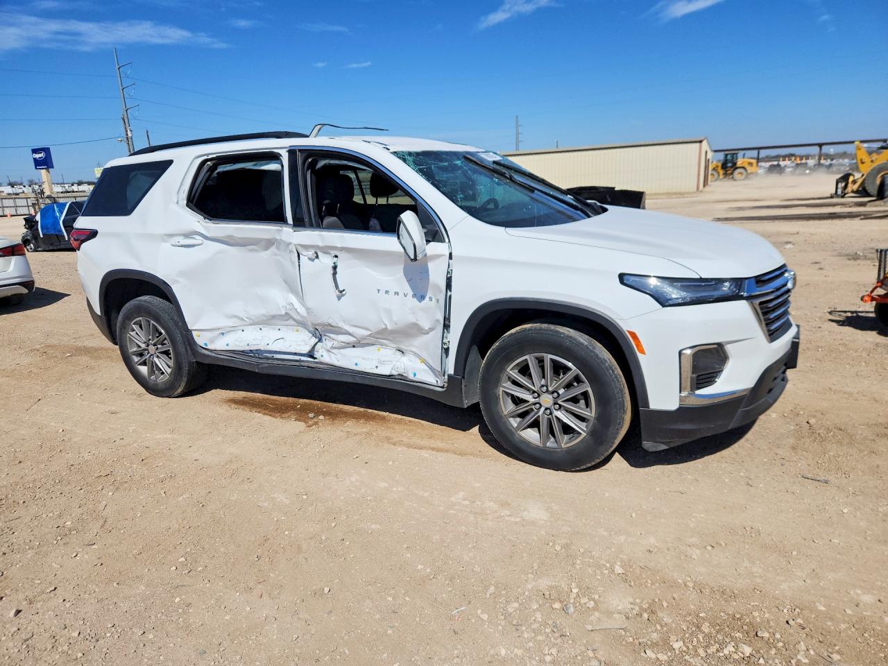 2023 CHEVROLET TRAVERSE LT photo 7