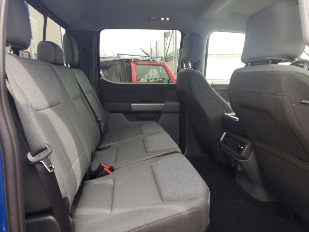2025 FORD F150 XLT photo 10