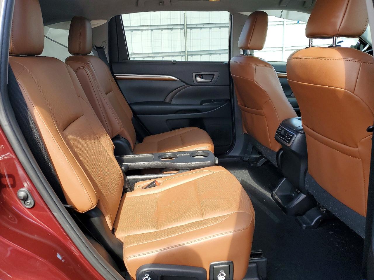 2019 TOYOTA HIGHLANDER HYBRID photo 31