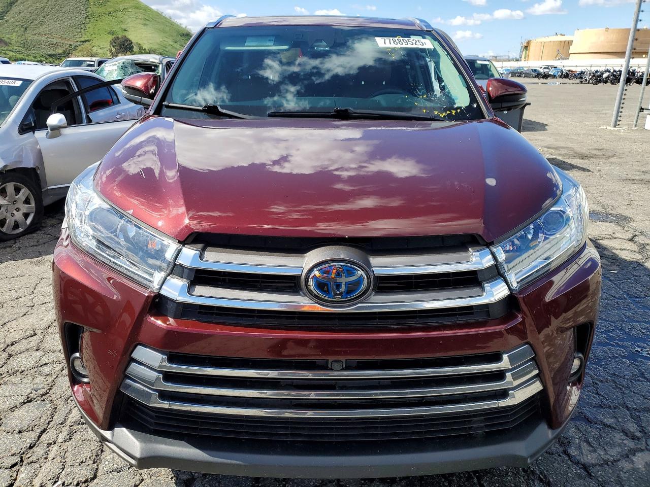 2019 TOYOTA HIGHLANDER HYBRID photo 13