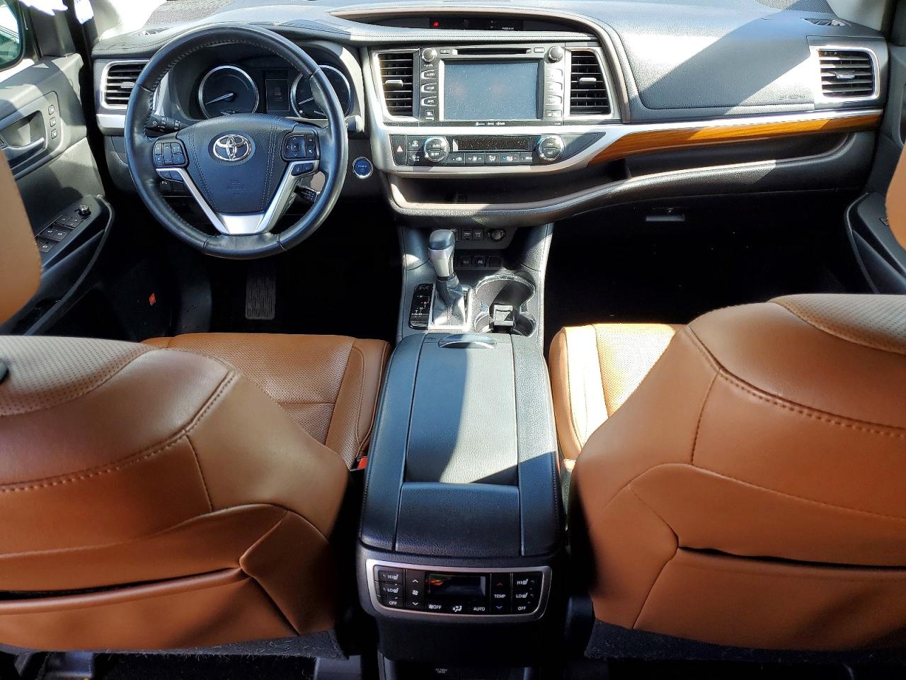 2019 TOYOTA HIGHLANDER HYBRID photo 22