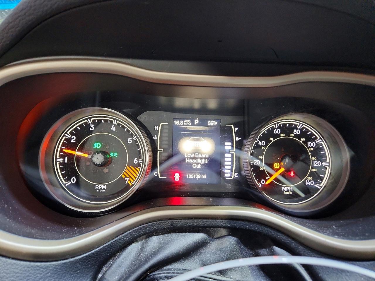 2015 JEEP CHEROKEE LATITUDE photo 25