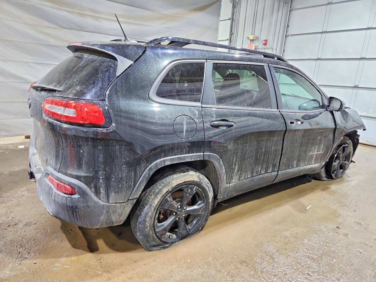 2015 JEEP CHEROKEE LATITUDE photo 7
