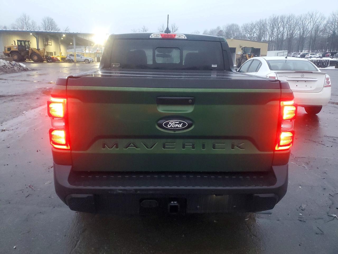 2025 FORD MAVERICK LARIAT photo 6