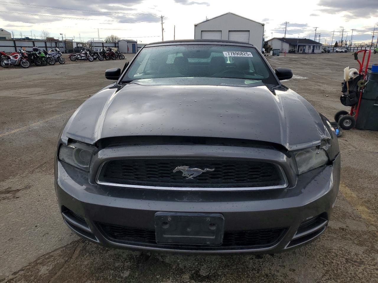 2014 FORD MUSTANG photo 9