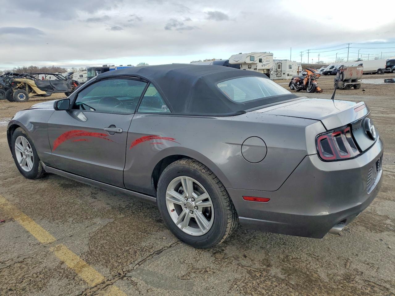 2014 FORD MUSTANG photo 3