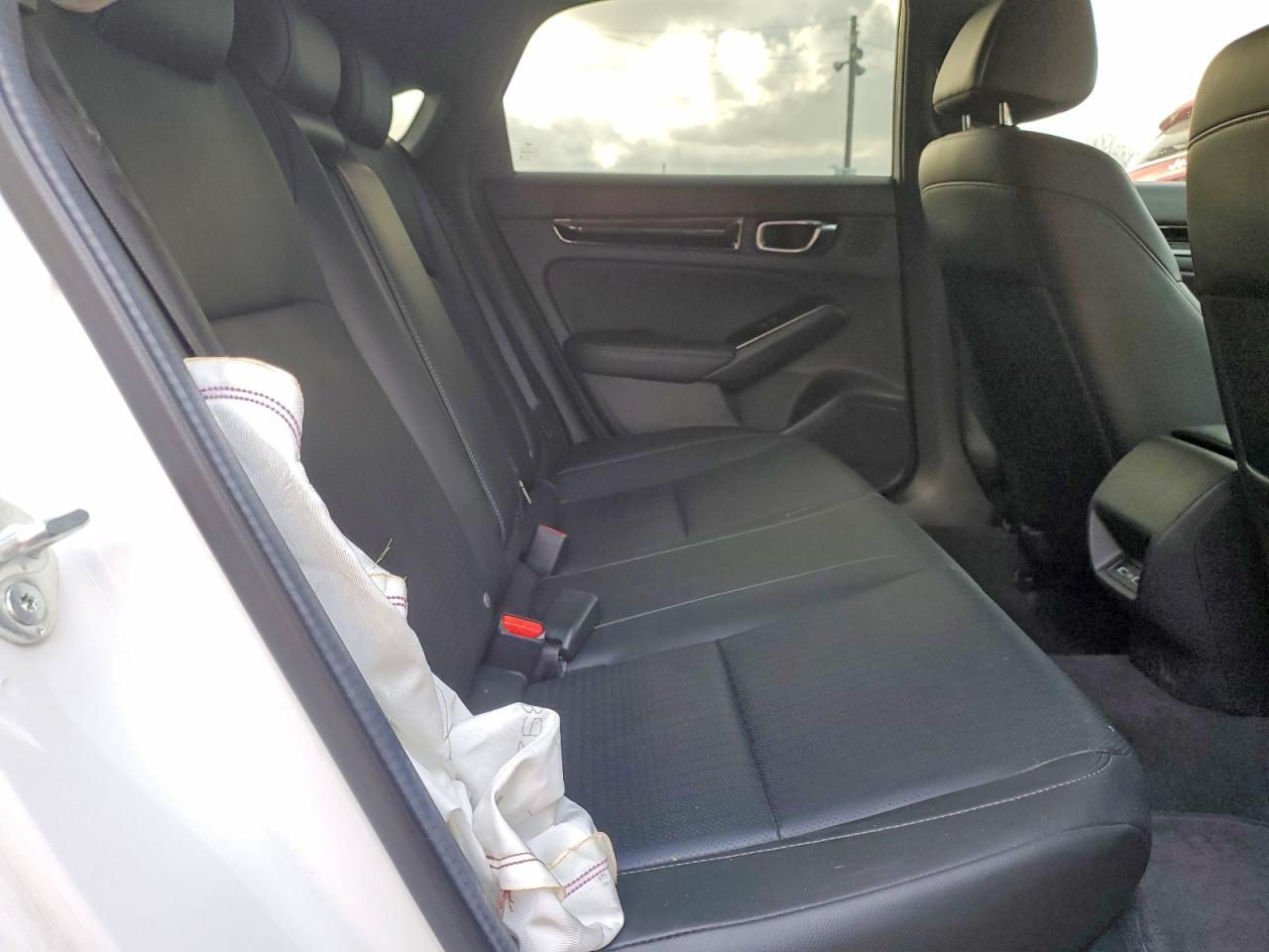 2024 HONDA CIVIC SPORT TOURING photo 11