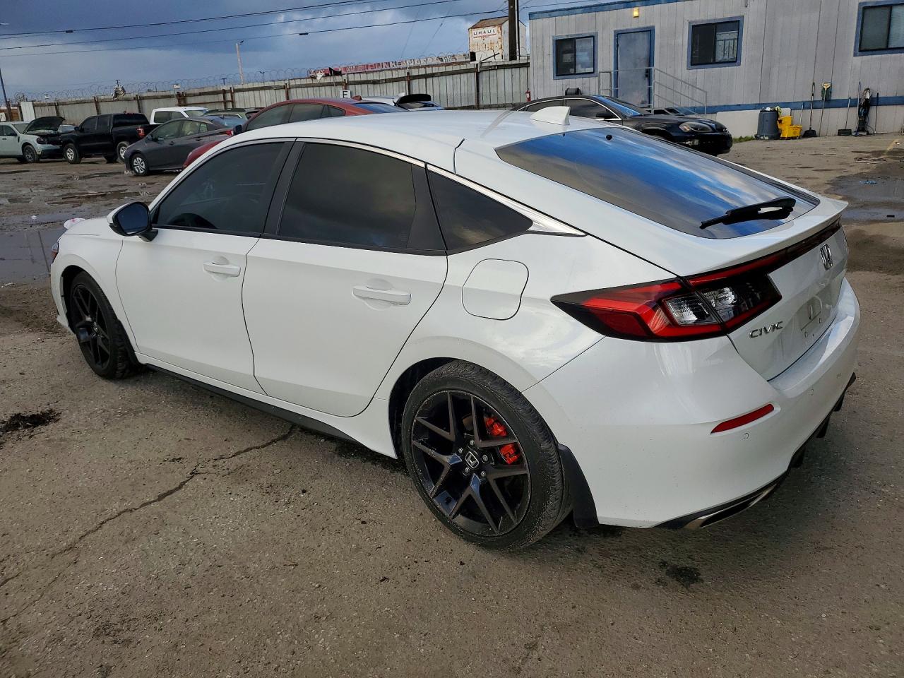 2024 HONDA CIVIC SPORT TOURING photo 2