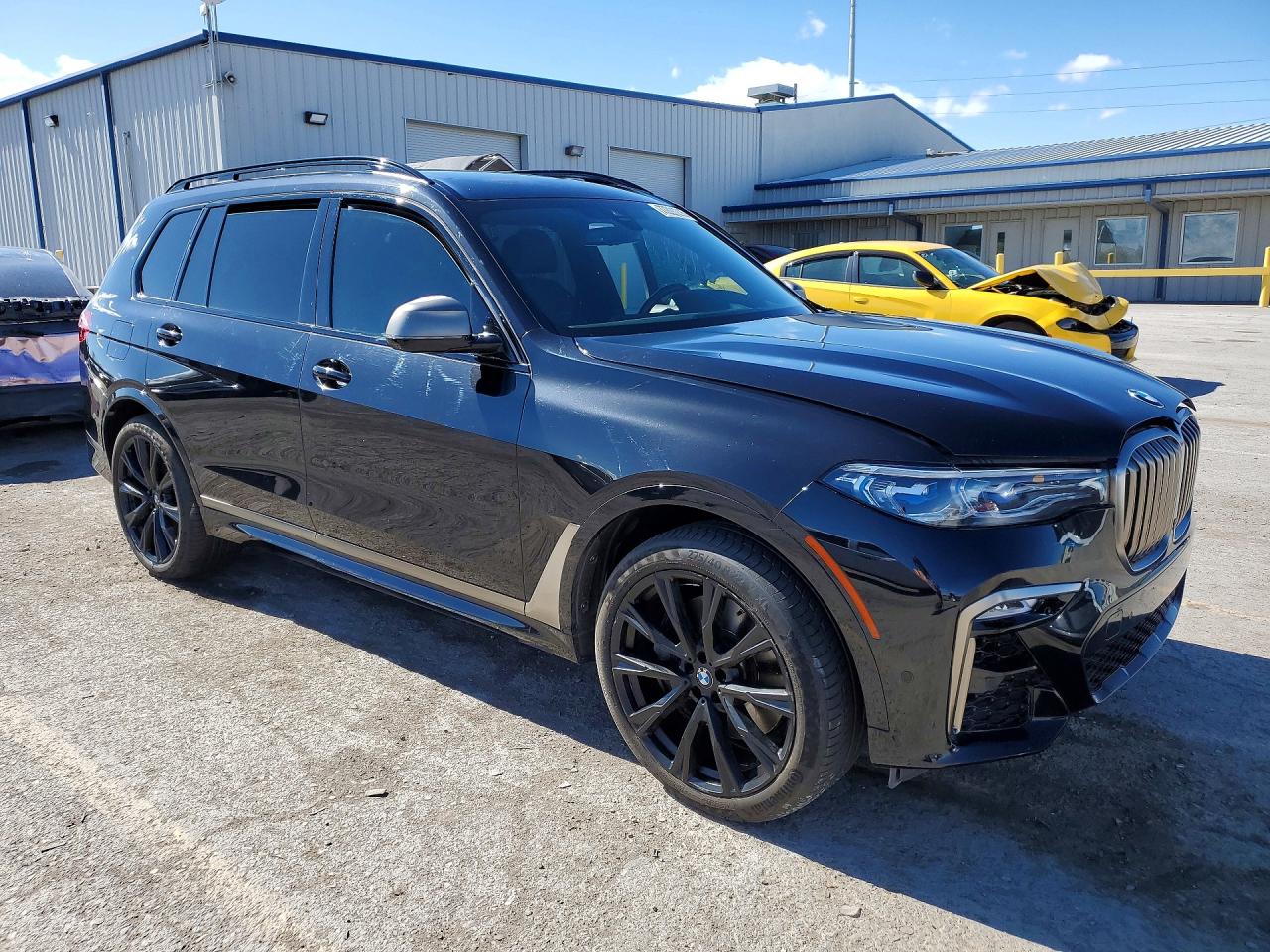 2020 BMW X7 M50I photo 7