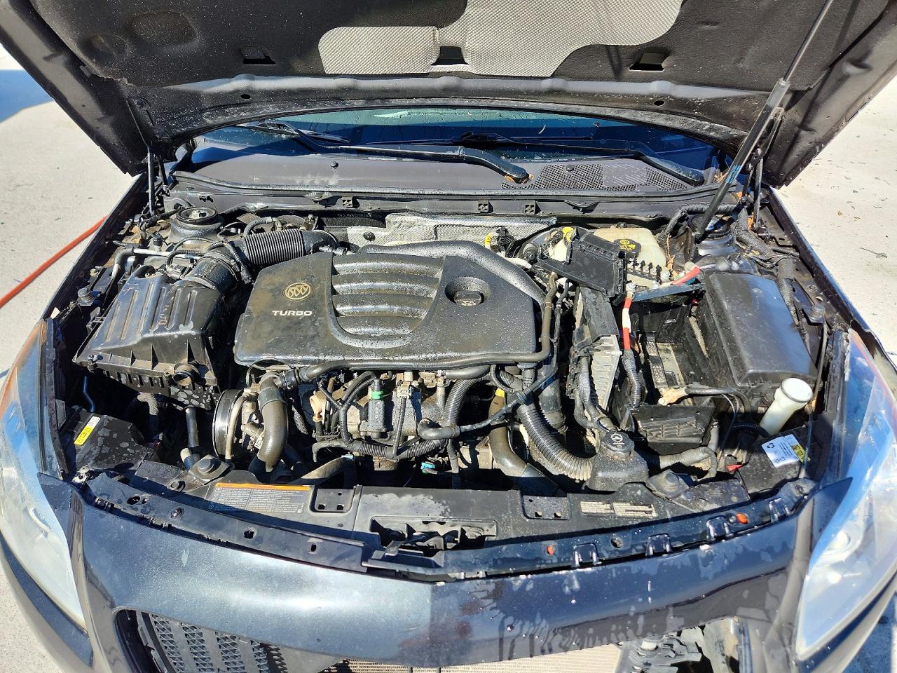 2011 BUICK REGAL CXL photo 21